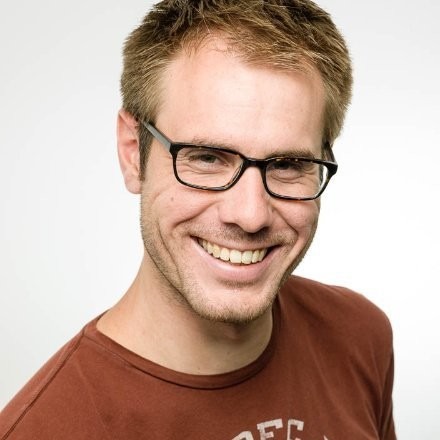 Chris Holden